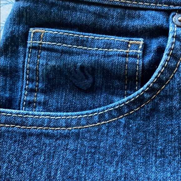 GLORIA VANDERBILT Amanda Jeans - Picture 7 of 11